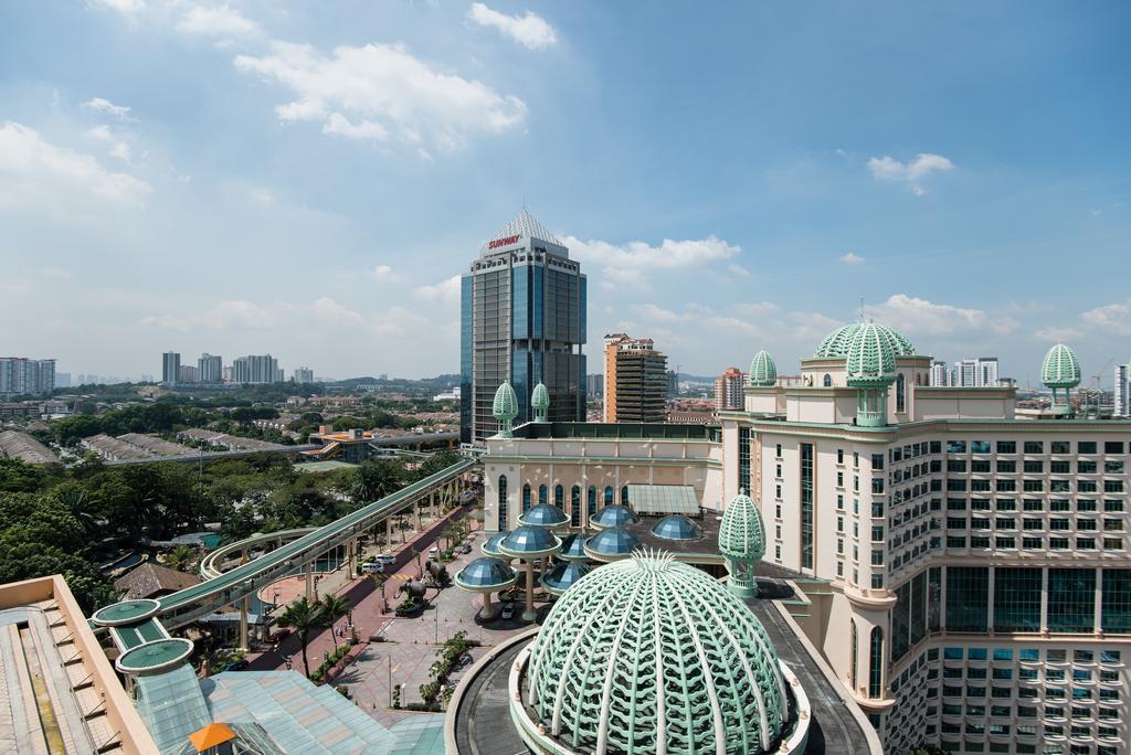 Apartment New Town At Pyramid Tower Subang Jaya